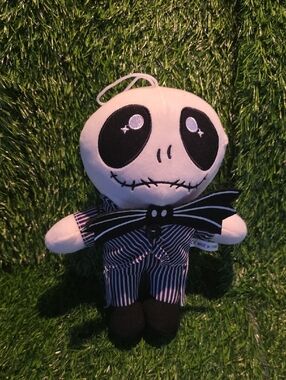 Jack SKELLINGTON NIGHTMARE BEFORE CHRISTMAS PLUSH 10"